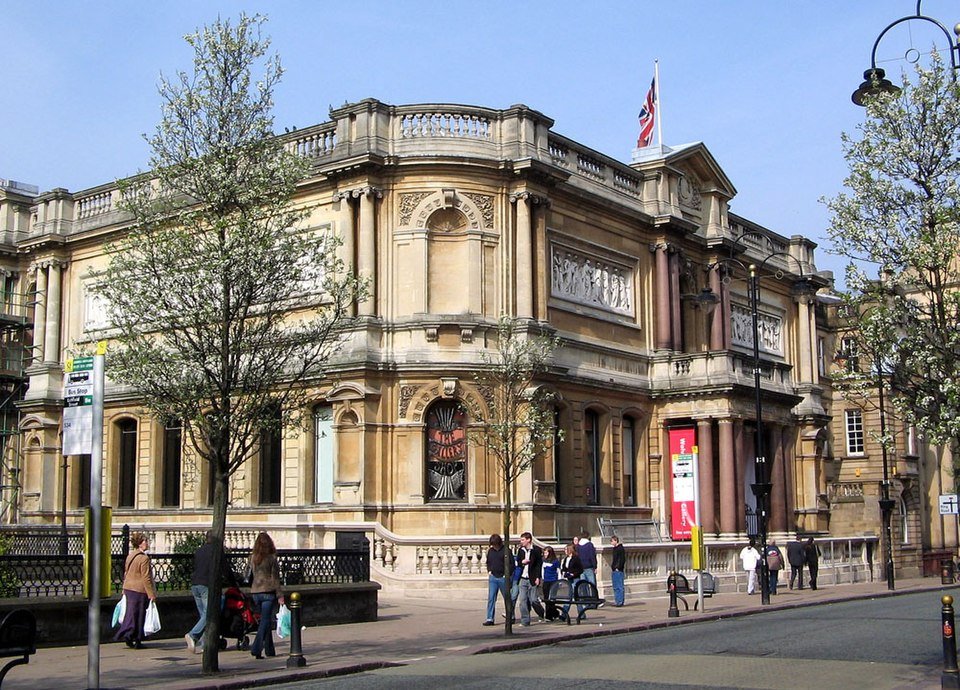 960px-Wolverhampton_Art_Gallery_2 By G-Man at English Wikipedia - Transferred from en.wikipedia to Commons by Snowmanradio using CommonsHelper., Public Domain, https://commons.wikimedia.org/w/index.php?curid=5706282